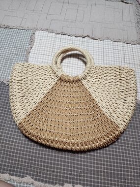 Two-Tone Woven Straw Tote Bag - Natural/Tan